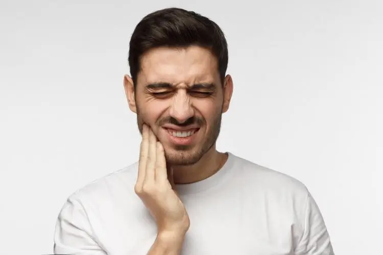 Grinding / clenching teeth / bruxism
